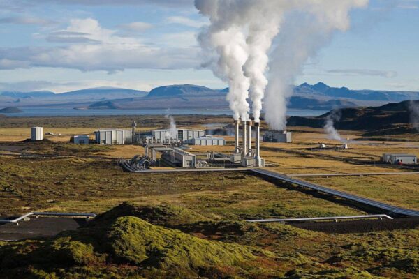 Read more about the article Unearthing the Potential: Geothermal Power Generation Market